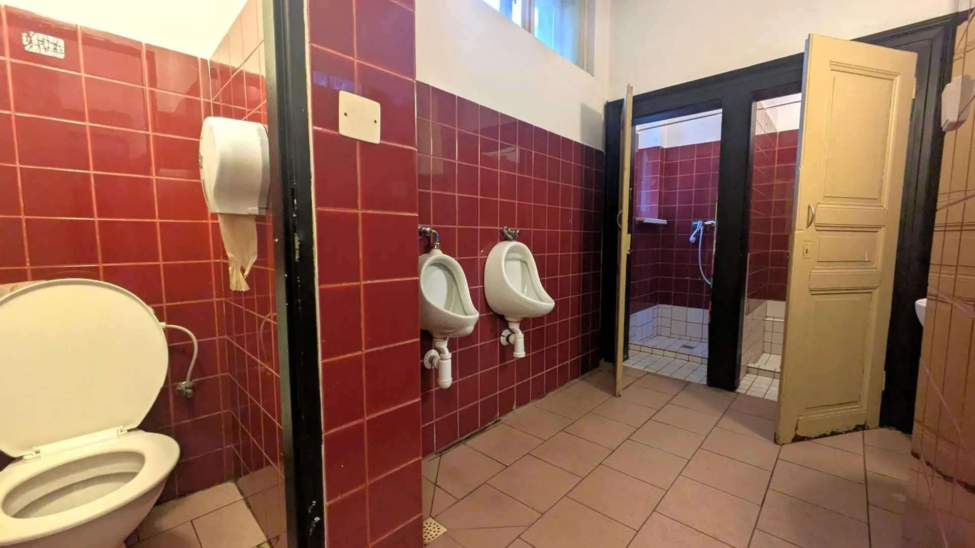 Clown And Bard Hostel Prague