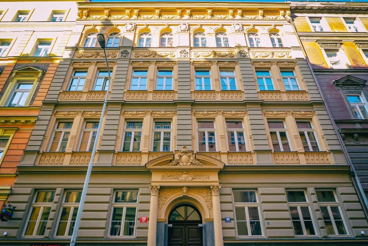 Clown And Bard Hostel Prague