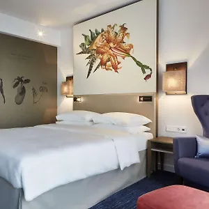 ***** Hotel Hyatt Regency Nederland
