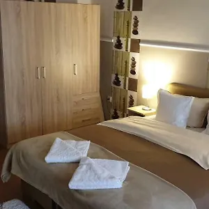 Jókai Family Apartman Eger