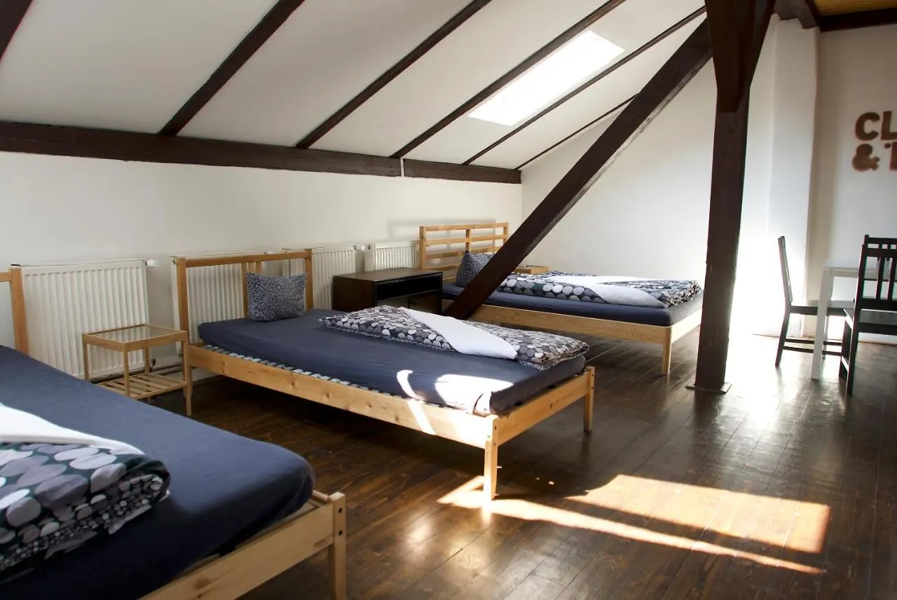 Clown And Bard Hostel Praga