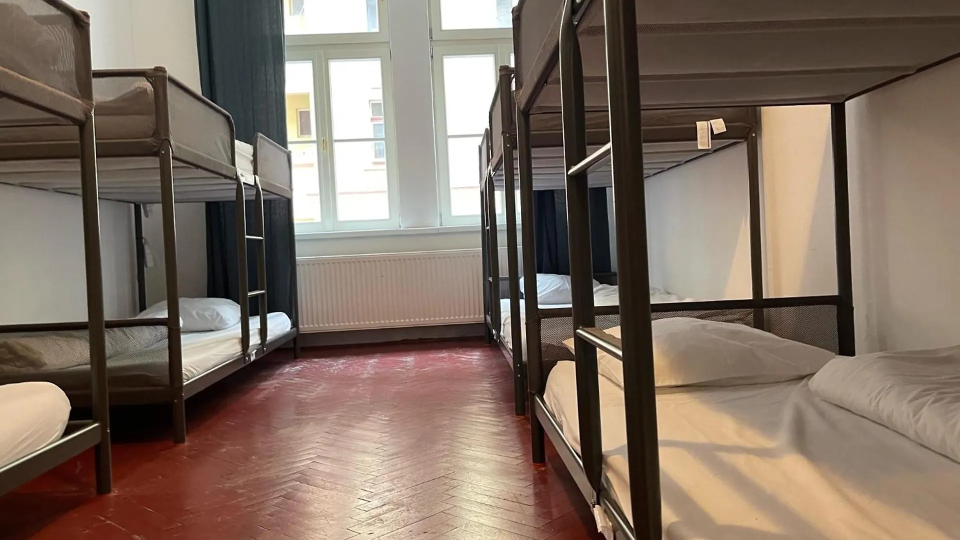 Clown And Bard Hostel Prague