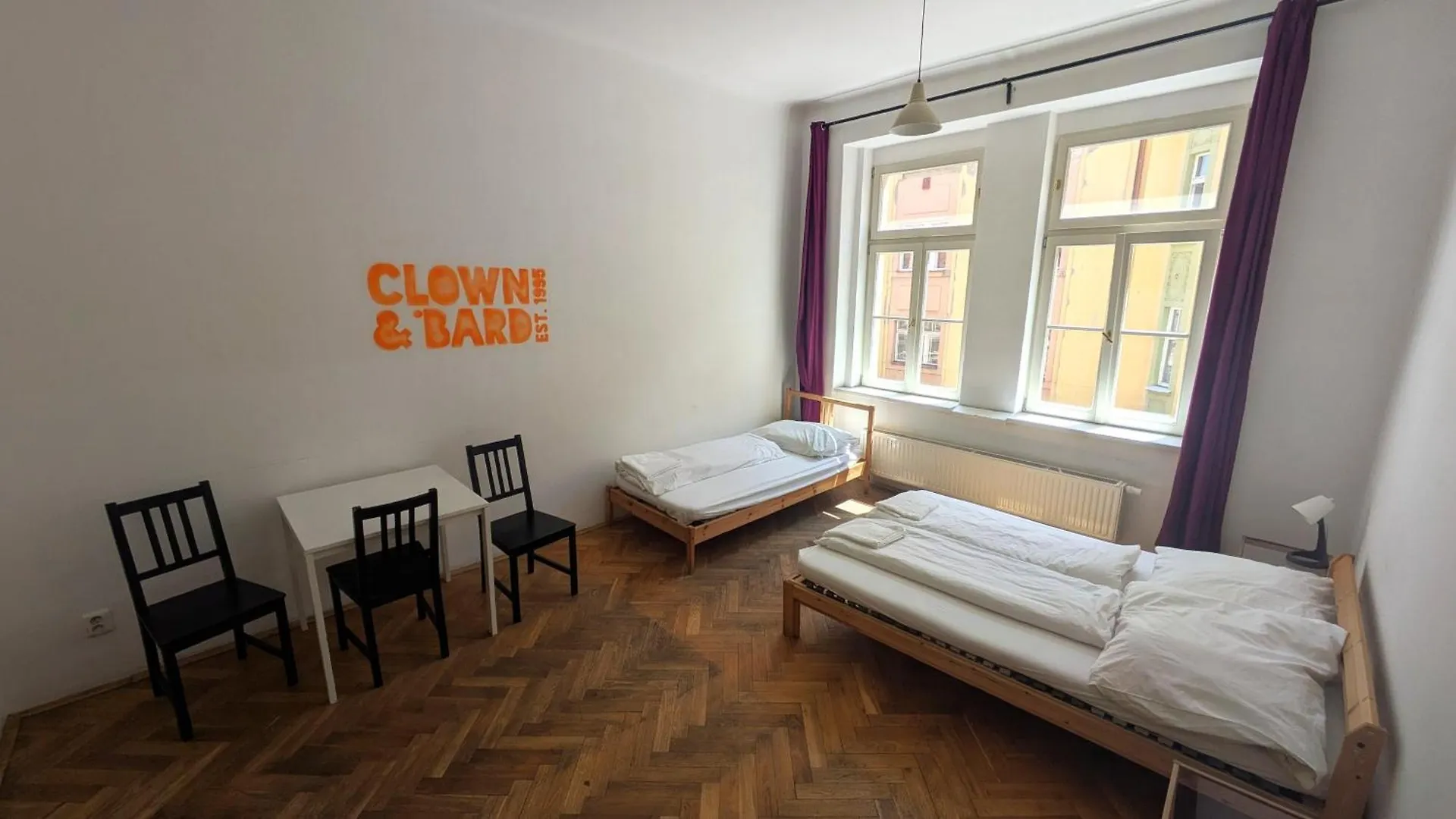Clown And Bard Hostel Prague