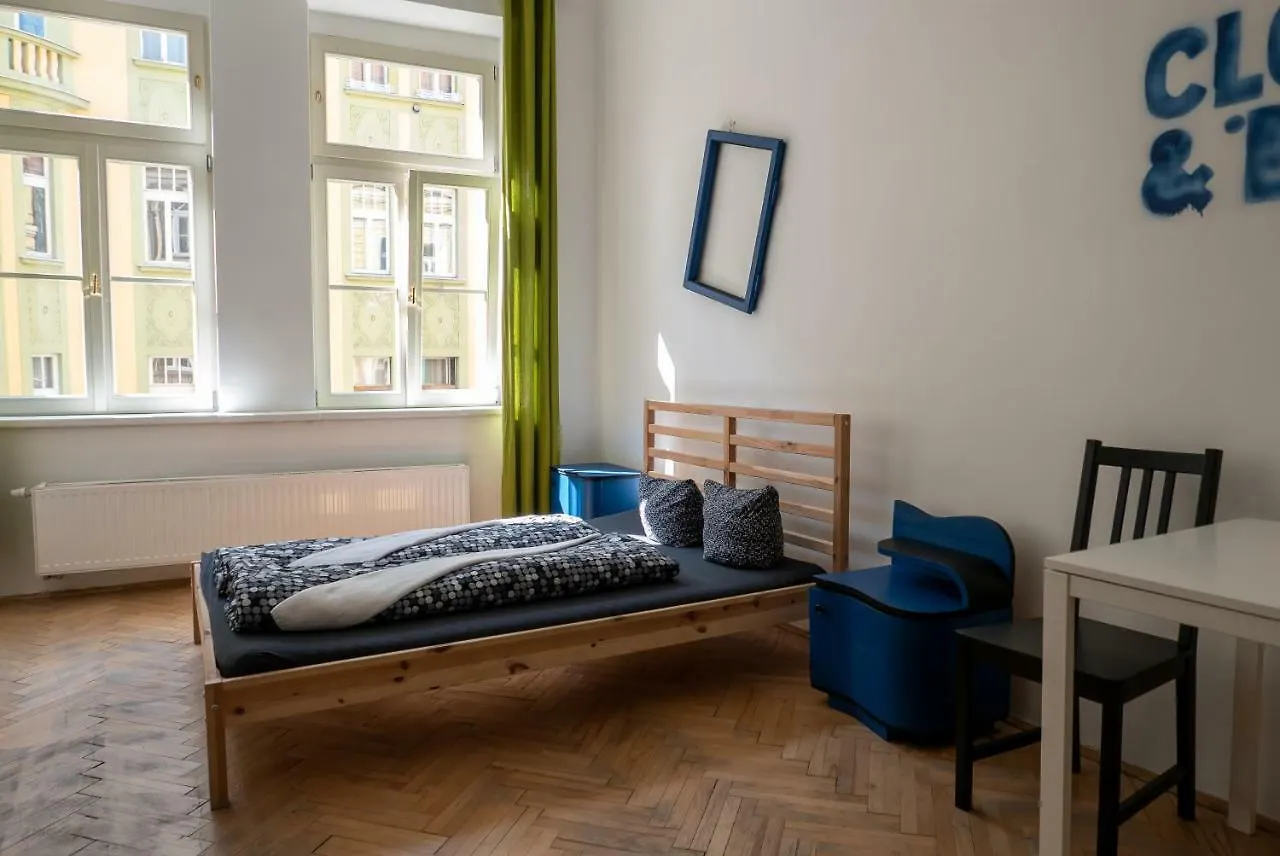 Clown And Bard Hostel Prague