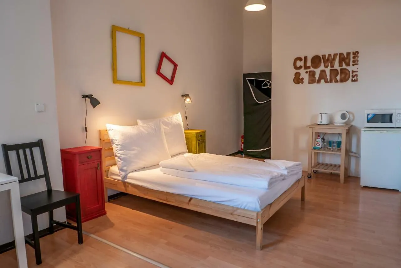 Clown And Bard Hostel Prague