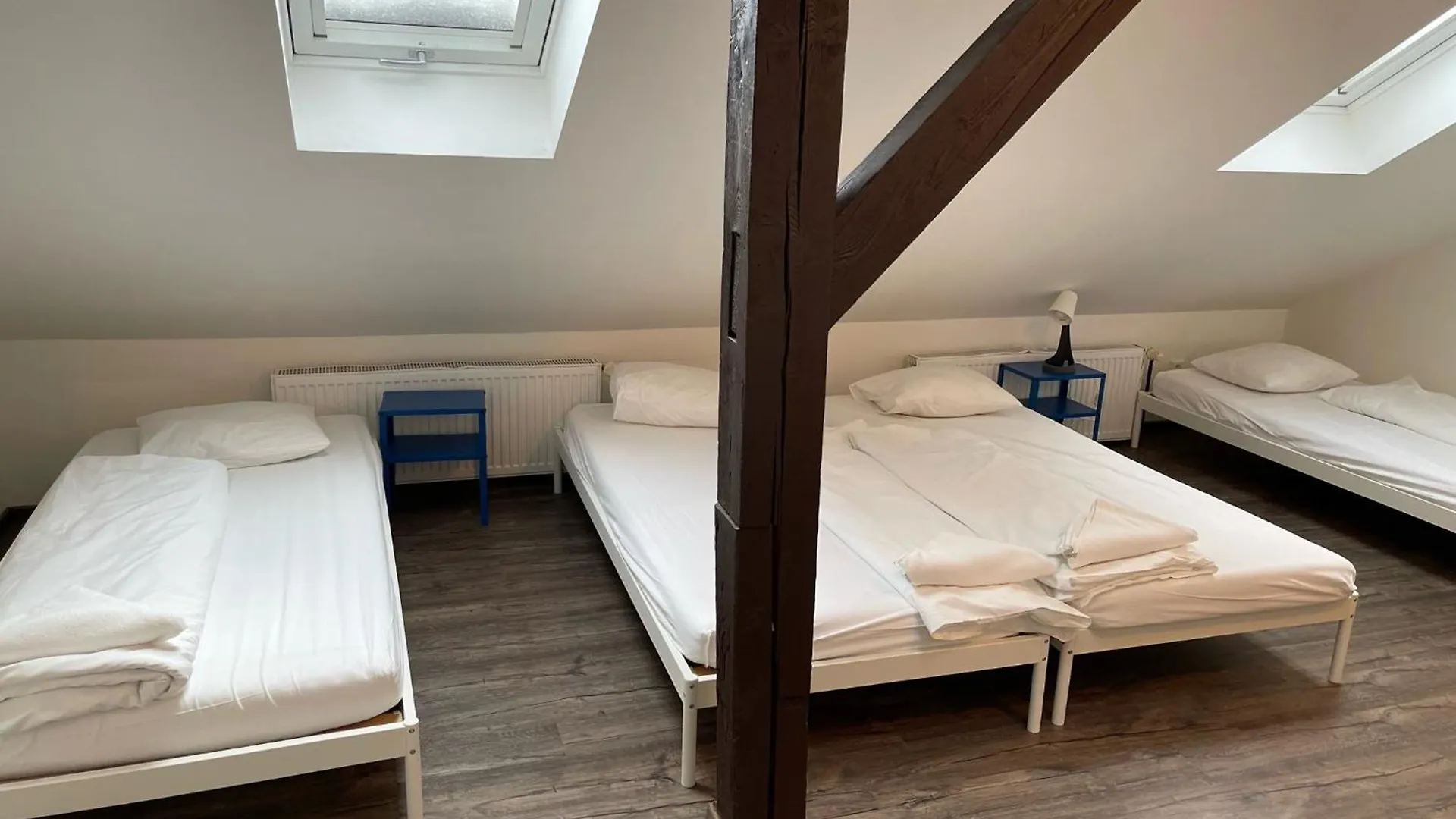 Clown And Bard Hostel Praga 0*,  Repubblica Ceca